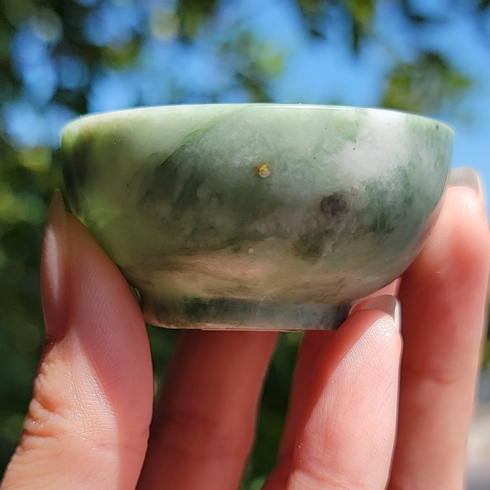(#17) NEW 2" x 1.375" JADE BOWL